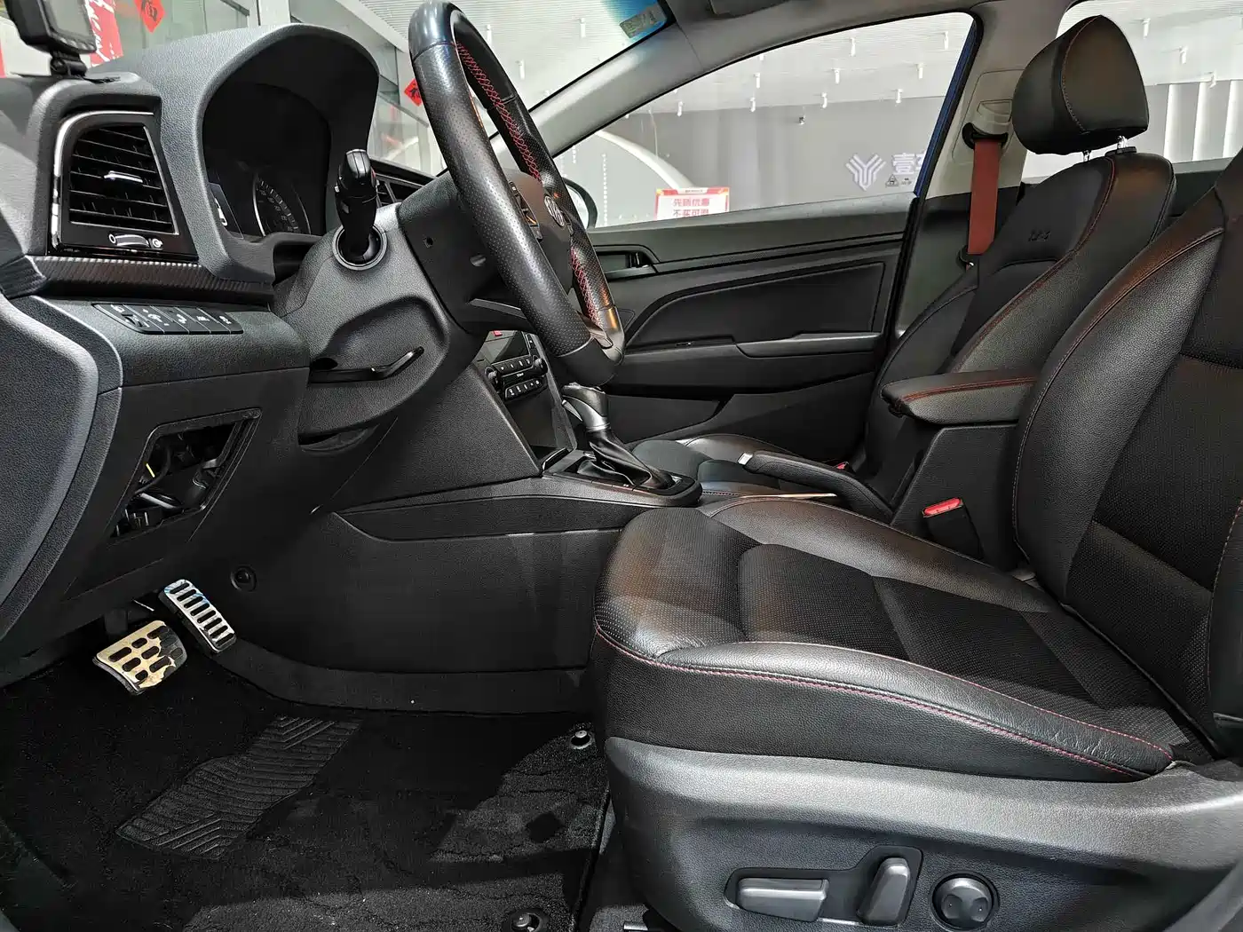 Hyundai Elantra 2016 1.4T DCT Dynamic Flagship фото 30