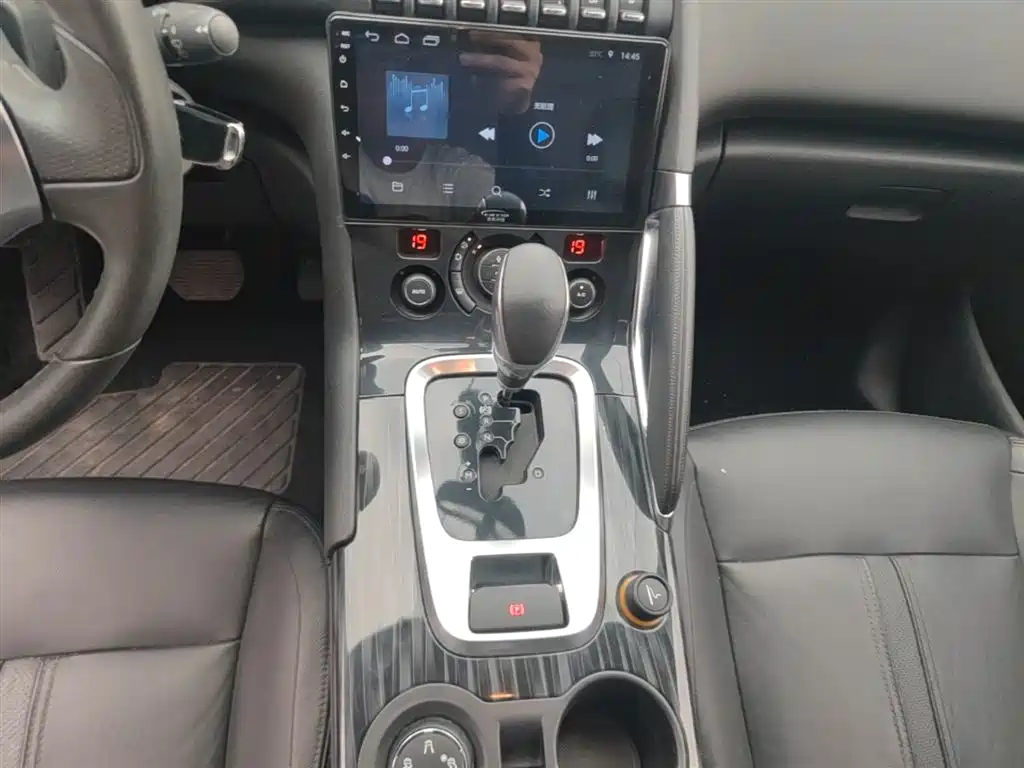 Peugeot 3008 2013 1.6THP Automatic Prestige Edition фото 14