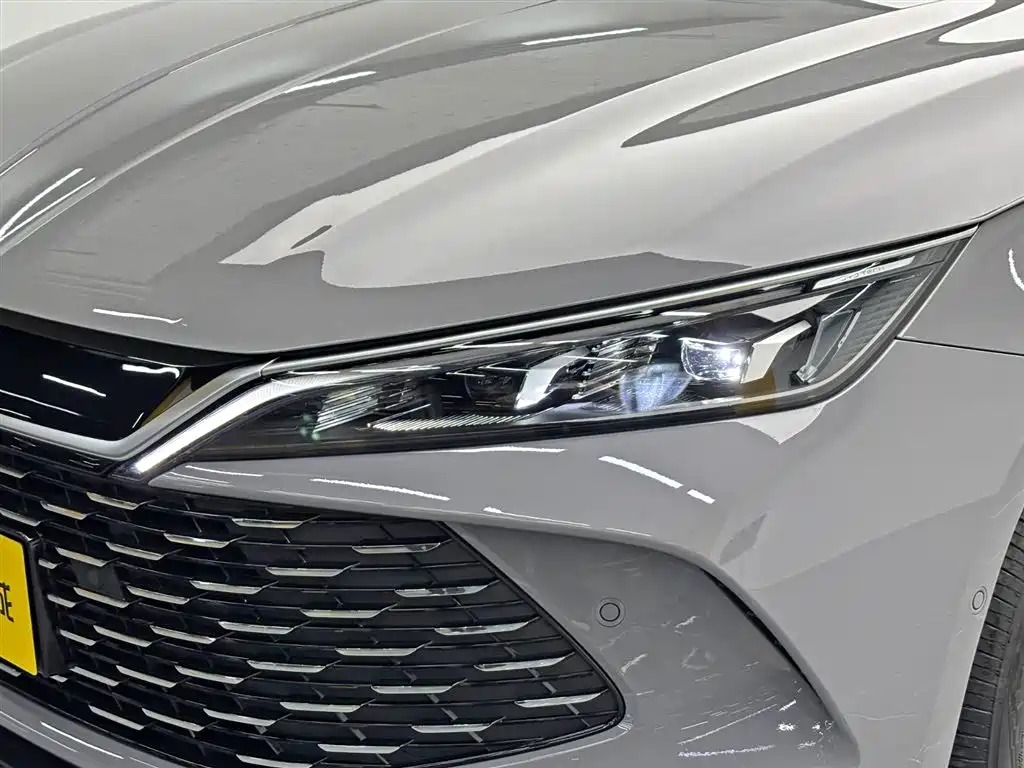 BYD Qin L 2026 Model DM-i 210KM Superior Edition фото 10