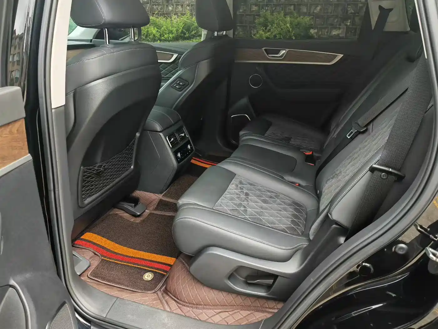 Hongqi HS7 2019 3.0T Automatic 4WD Flag Joy Edition фото 8