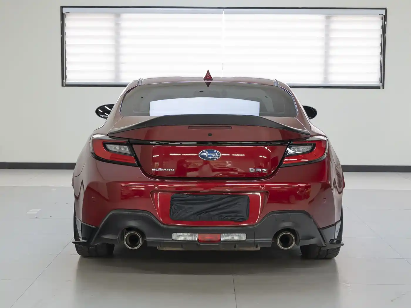 Subaru BRZ 2022 2.4L Manual фото 4