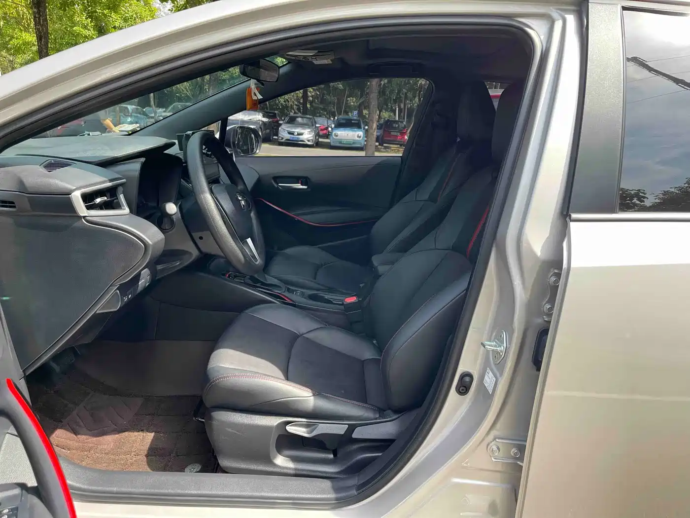 TOYOTA LEI LING