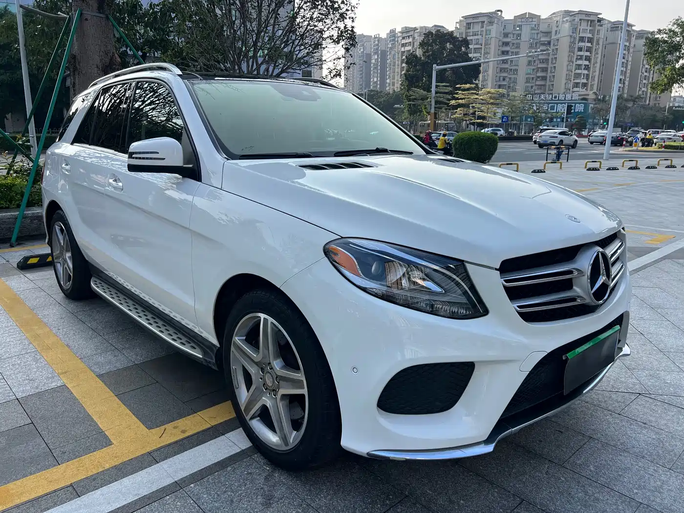 Mercedes-Benz GLE 2016 GLE 400 4MATIC фото 3