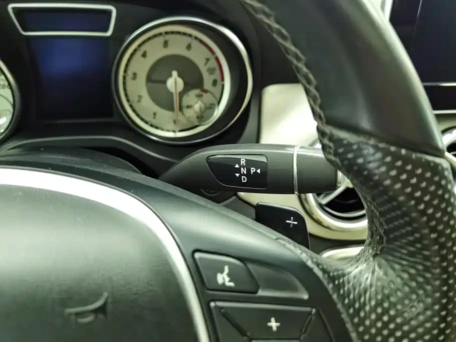 Mercedes-Benz GLA 2016 GLA 200 Fashion фото 16