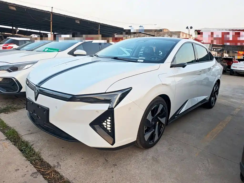 Фото 2 - Lingxi L
