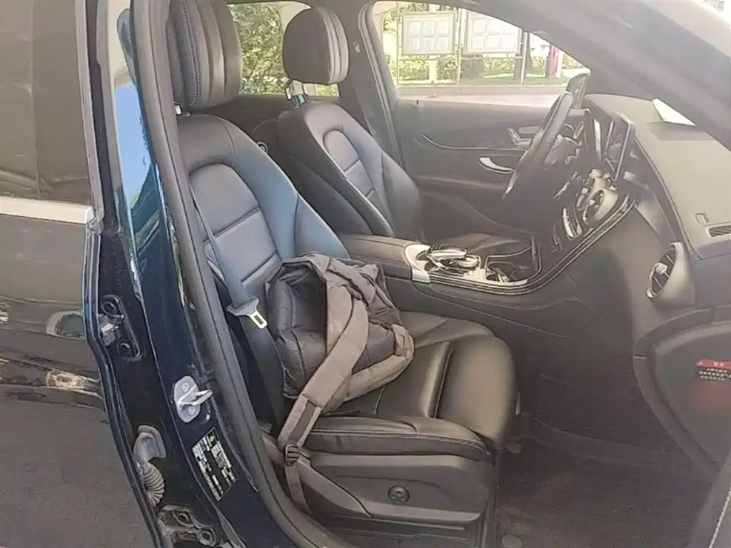 Mercedes-Benz GLC 2019 GLC 260 L 4MATIC Dynamic фото 25