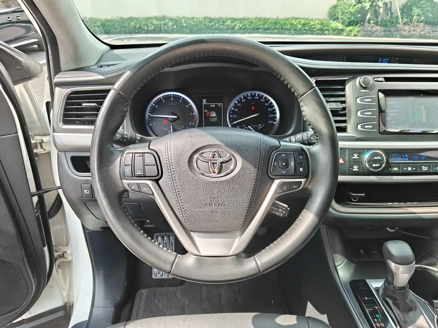 Toyota Highlander 2018 2.0T 4WD Luxury 7-seater China VI фото 8