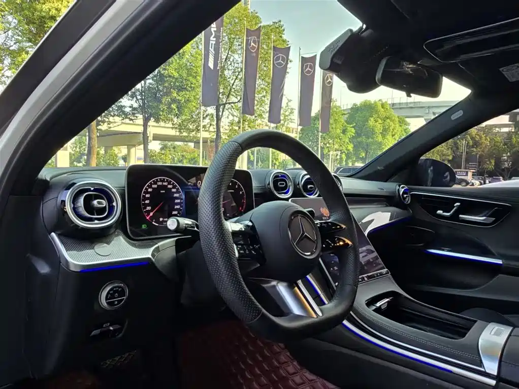Mercedes-Benz C-Class 2024 C 260 L Sport фото 14