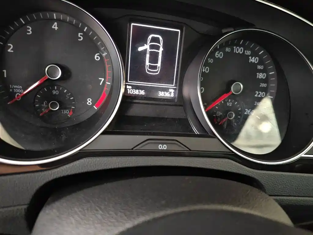 Volkswagen Magotan 2018 Facelift 330TSI DSG Luxury фото 12