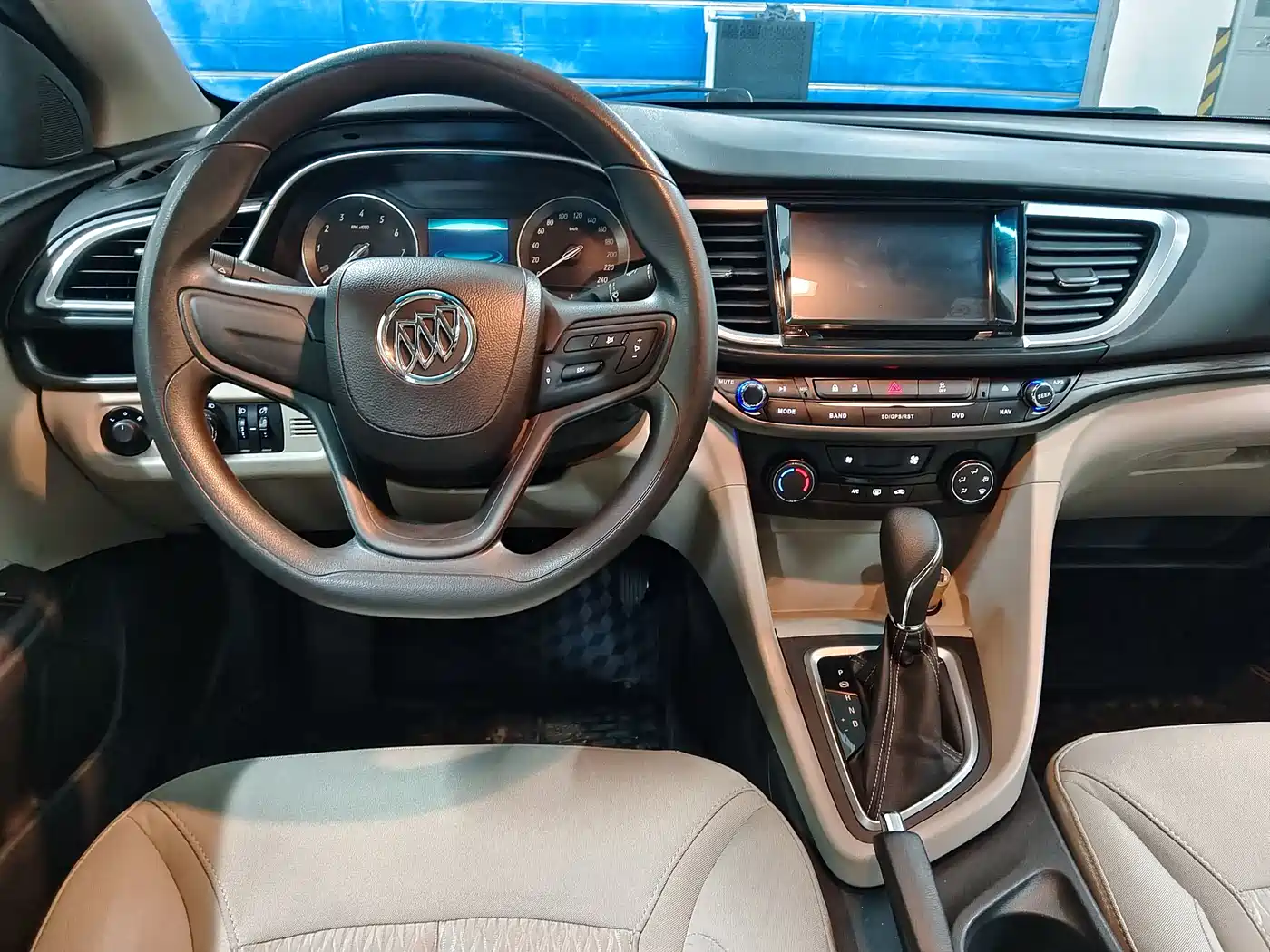 Buick Excelle 2015 15N Automatic Elite фото 9