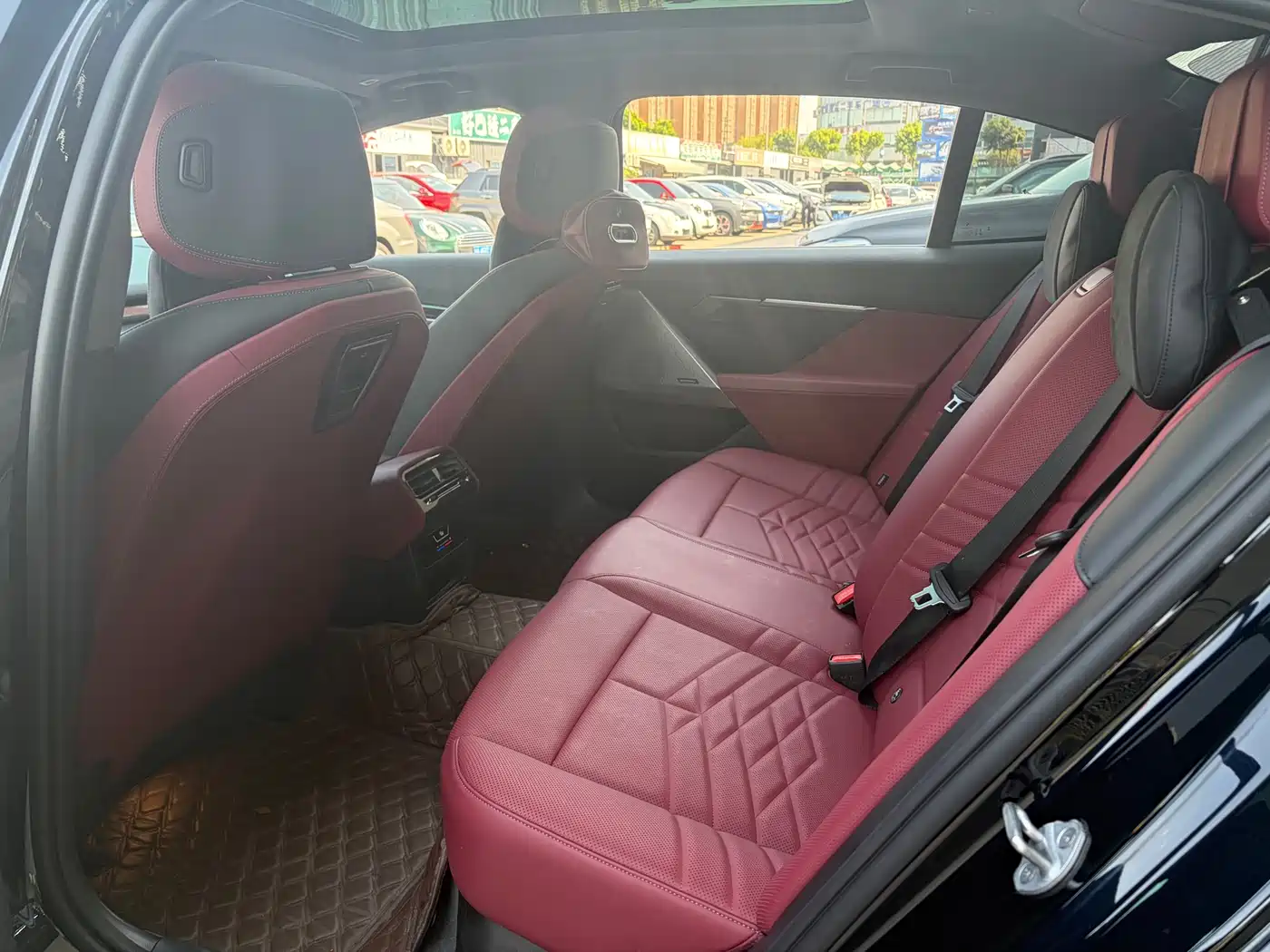 BMW i5 2025 eDrive 40L M Sport Package фото 6