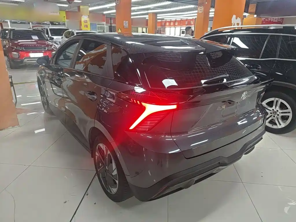 MG MG4 EV 2024 2023 415km Overseas Champion Edition