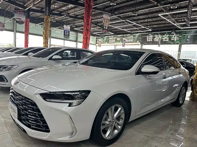Buick Regal 2024