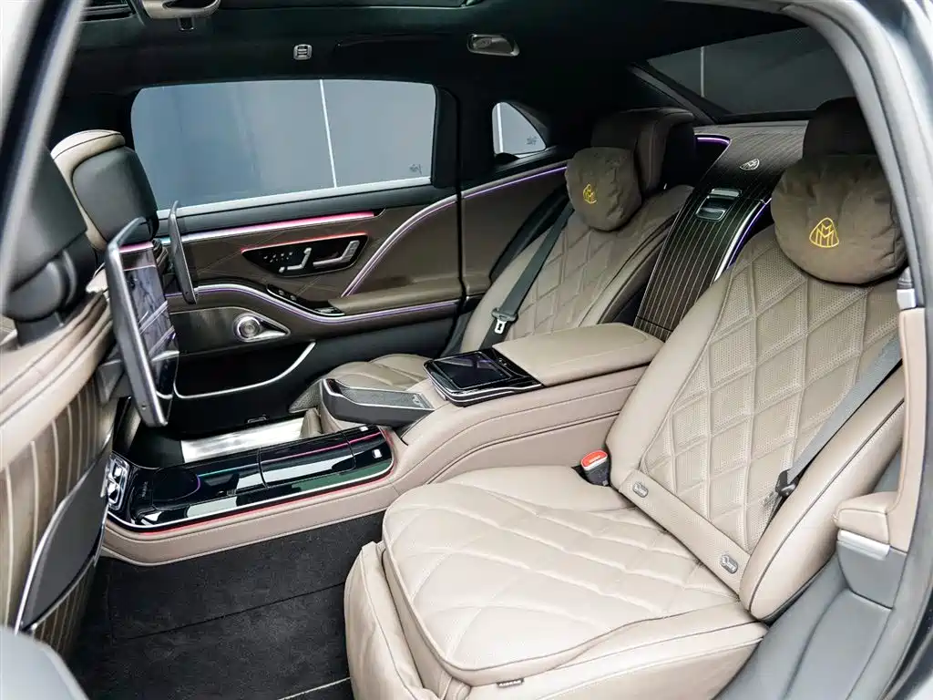 MERCEDES-BENZ MAYBACH S-CLASS