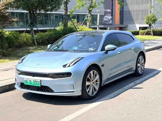 ZEEKR 001 2021