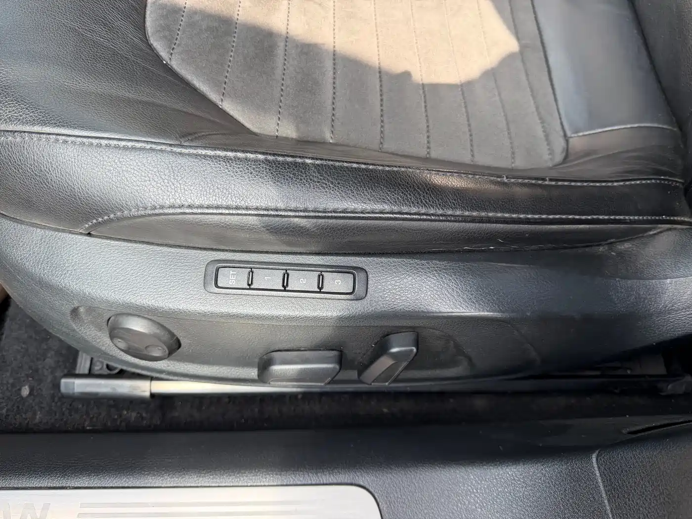 Volkswagen Magotan 2013 1.8TSI Premium фото 17