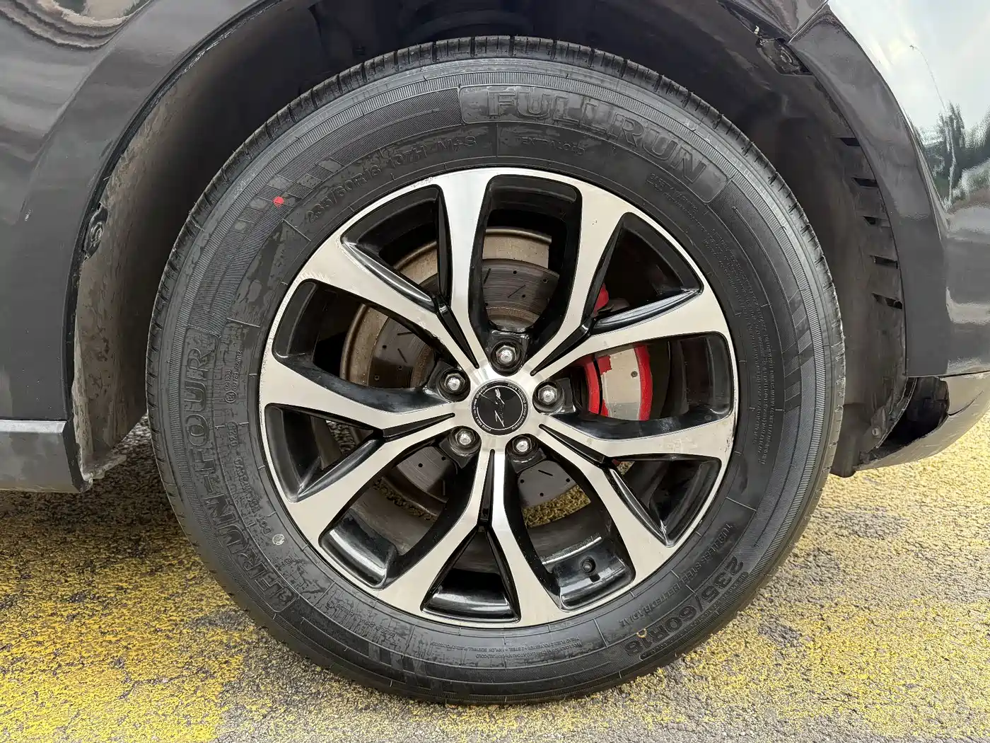 Фото 24 - Zotye T600
