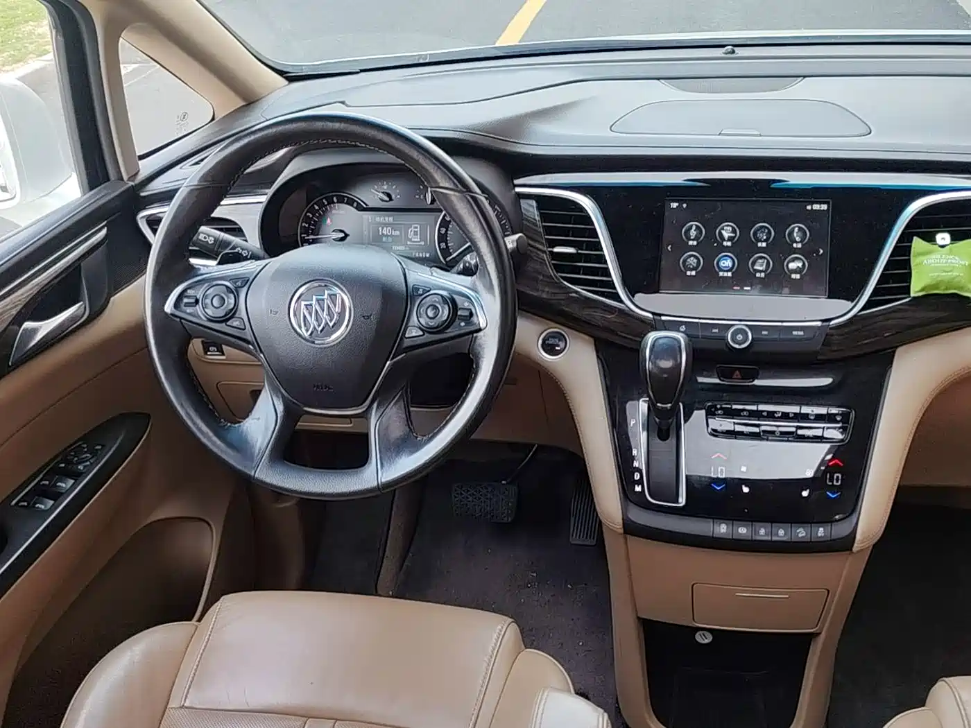 Buick GL8 2017 ES 28T Luxury China V фото 8