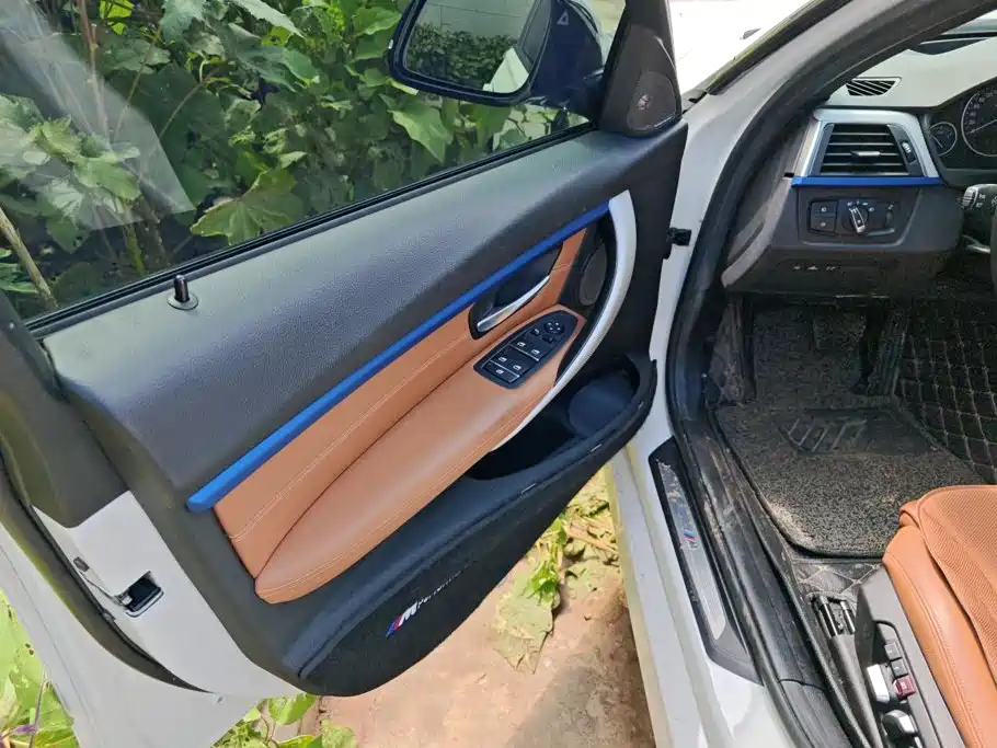 Фото 7 - BMW 3 Series