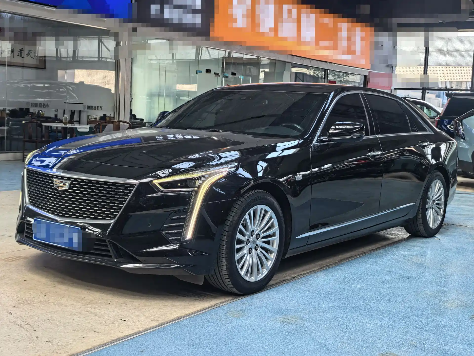 Фото 1 - Cadillac CT6