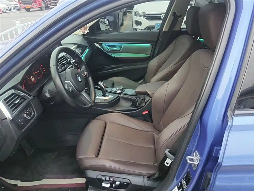 BMW 3 Series 2019 320Li M Sport Package фото 15
