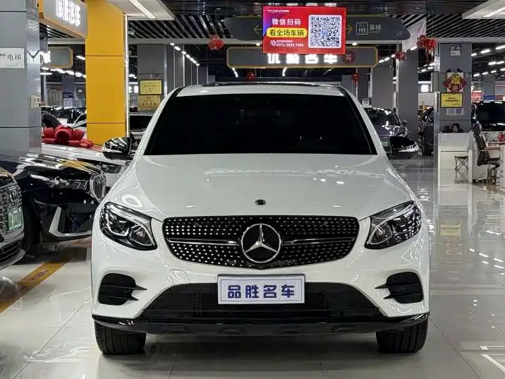 Mercedes-Benz GLC Coupe 2019 GLC 260 4MATIC Coupe SUV фото 2
