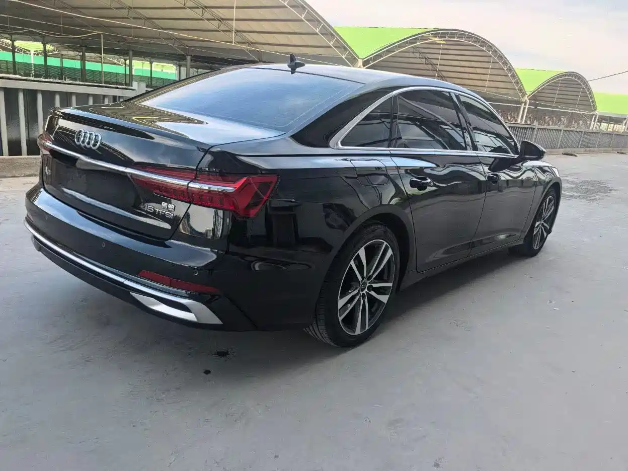 Audi A6L 2023 Facelift 40 TFSI Luxury Dynamic фото 6