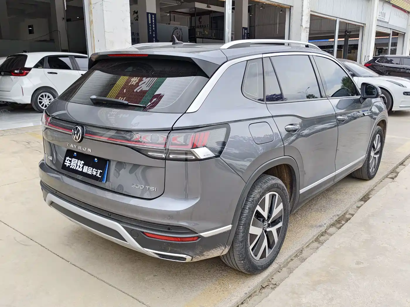 Volkswagen Tayron 2023 300TSI 2WD Luxury Plus Advanced Edition фото 7