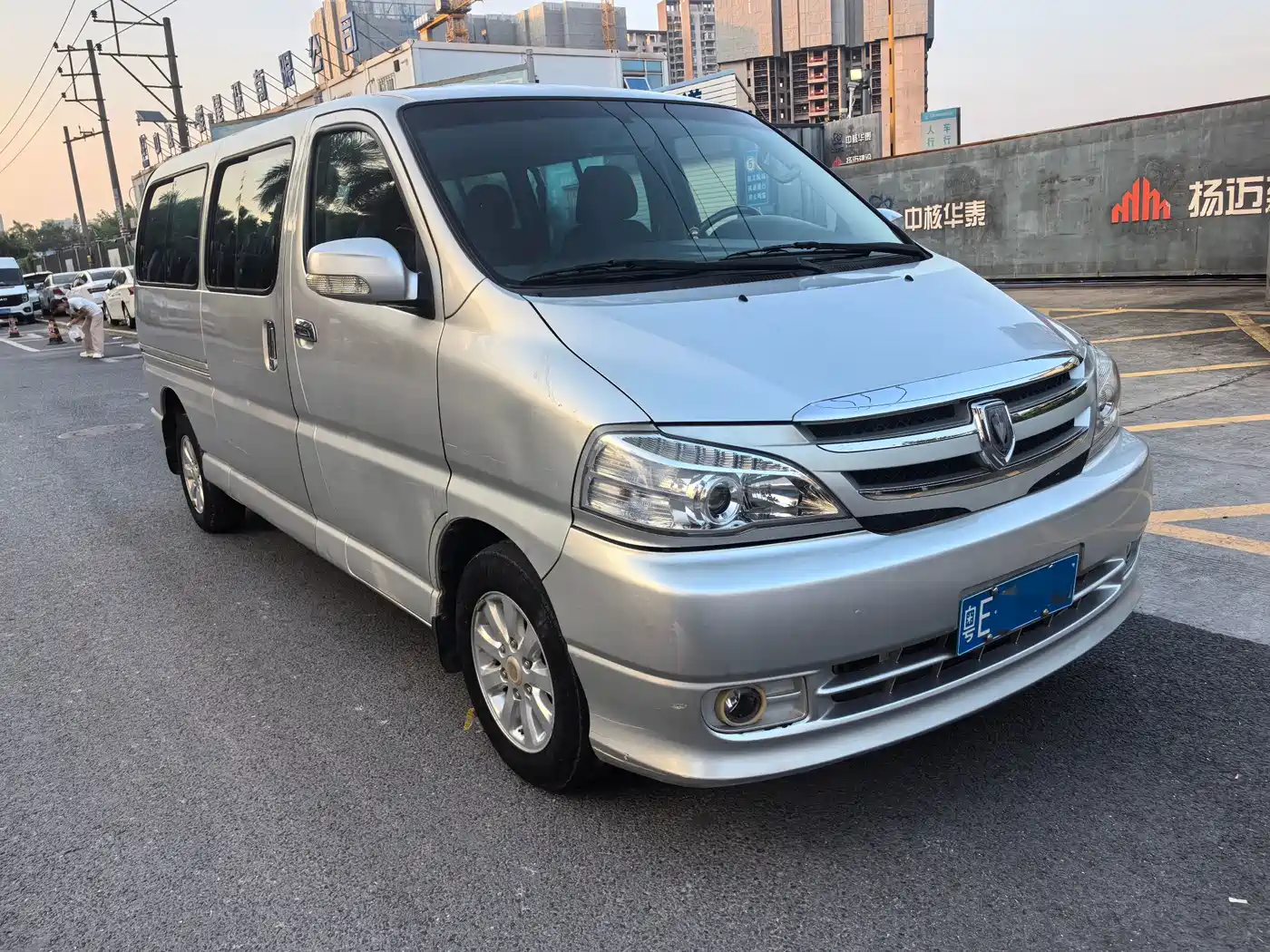 Jinbei Grace 2019 2016 2.0L Express Utility