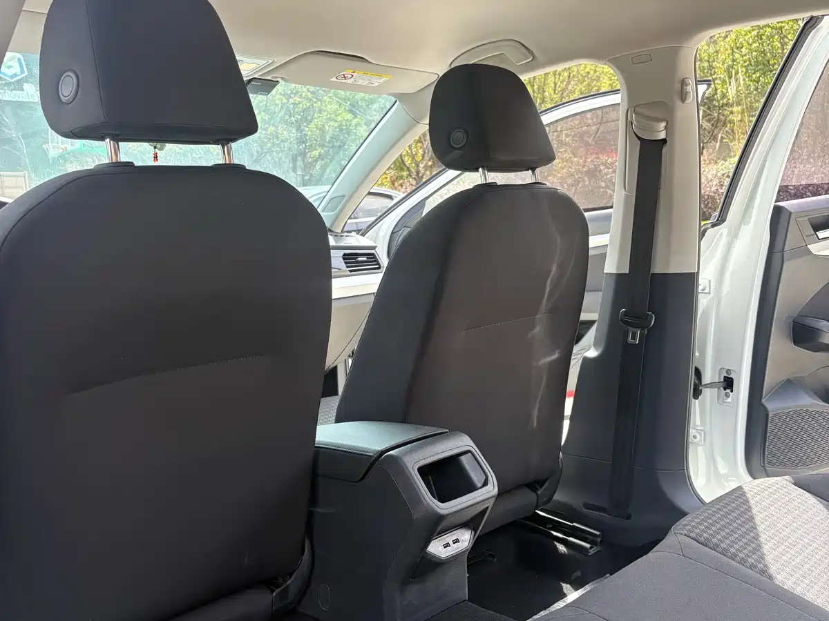Volkswagen Bora 2020 1.5L Automatic Fashion фото 8
