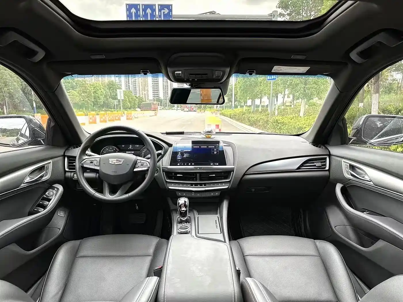 Cadillac CT5 2022 28T Luxury Edition фото 3