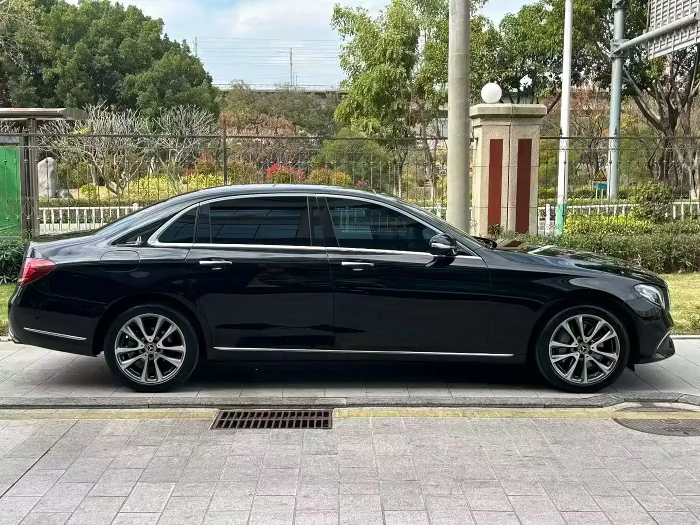 Mercedes-Benz E-Class 2019 Facelift E 300 L Fashion фото 7