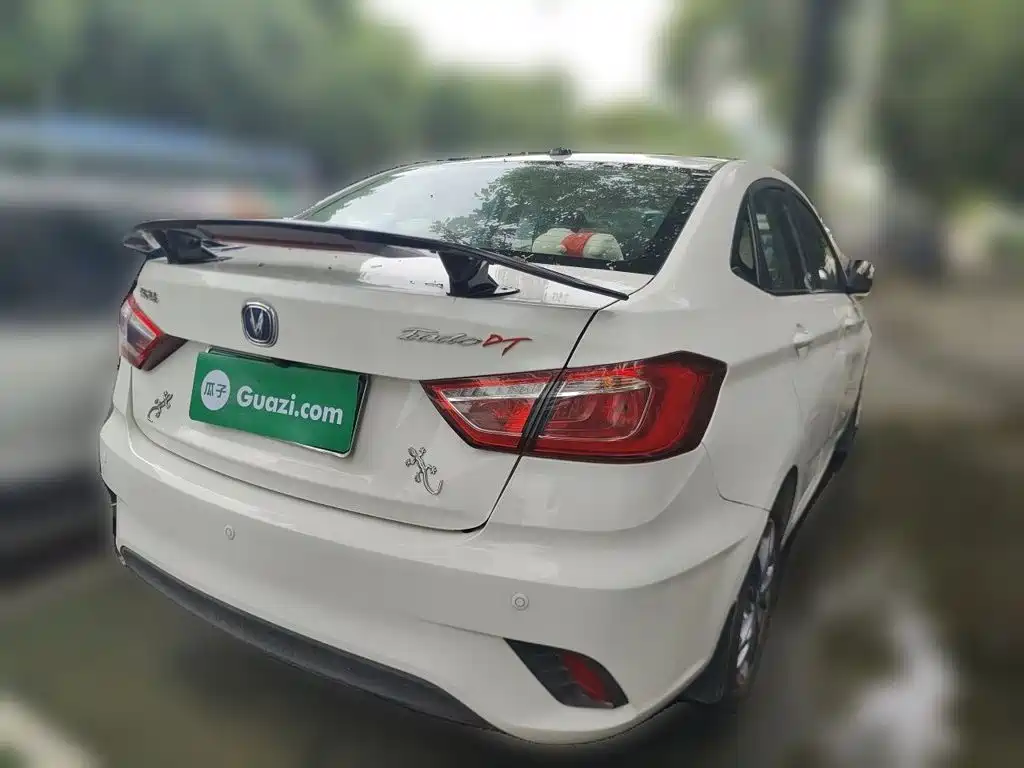 Changan Eado DT 2019 2019 1.6L Manual Premium Edition China VI