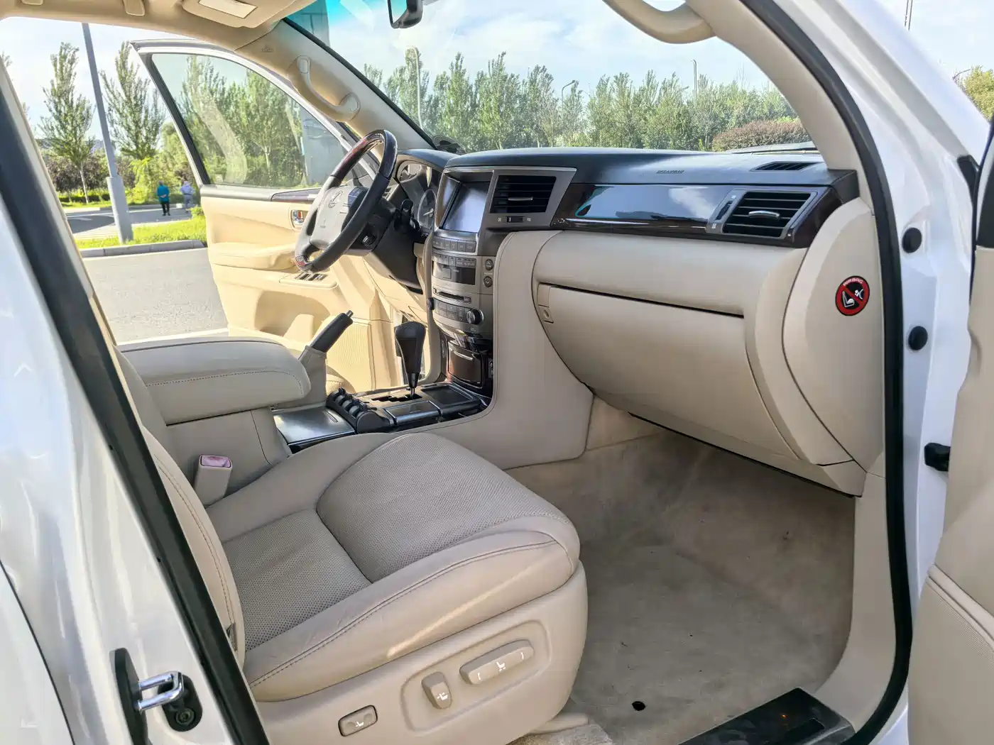 Lexus LX 2010 2009 570