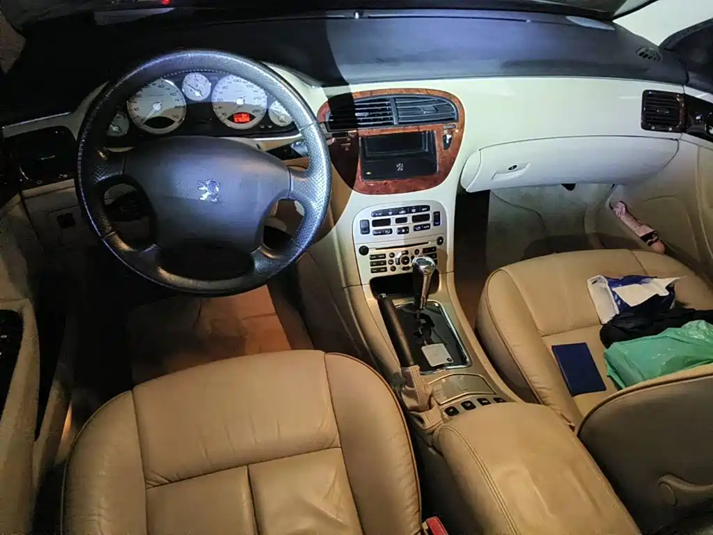 Peugeot 607 2009 2006 3.0