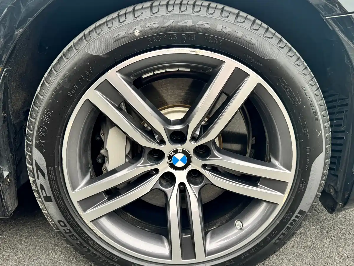 BMW 5 Series 2022 530Li Leading Luxury Package фото 12