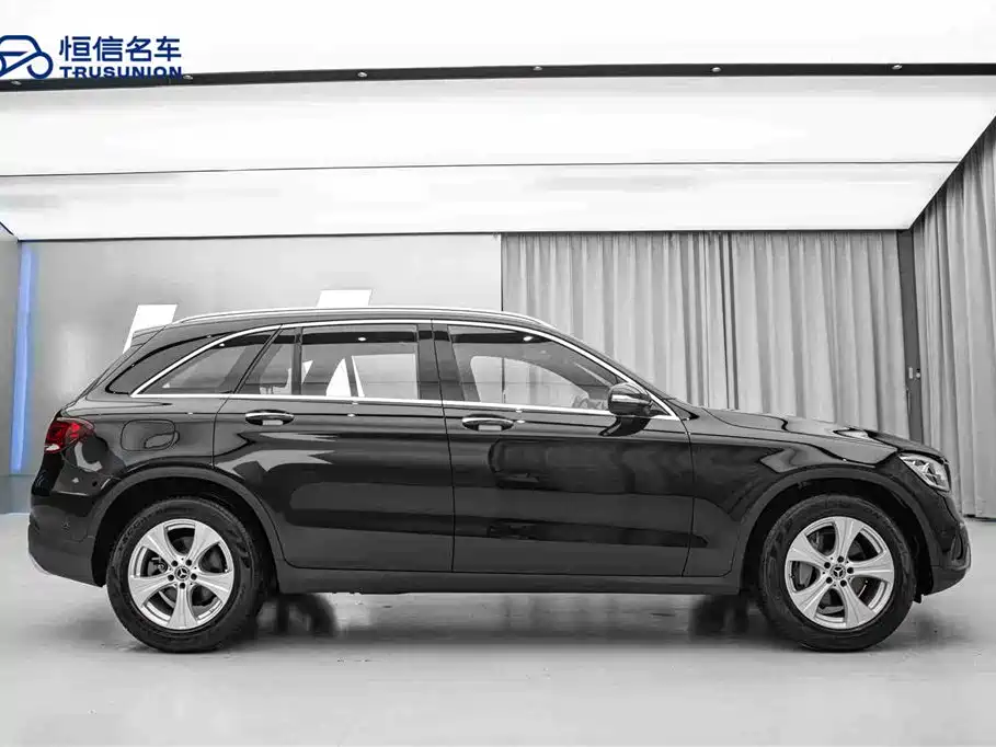 Mercedes-Benz GLC 2020 GLC 260 L 4MATIC Dynamic фото 4