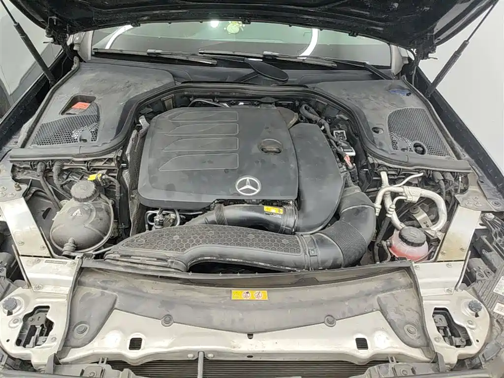 Mercedes-Benz E-Class 2021 E 260 L Sport фото 20