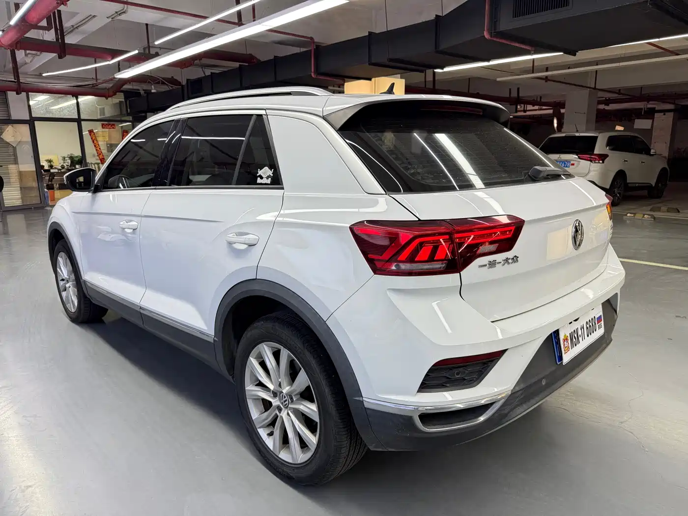 Volkswagen T-ROC 2018 280TSI DSG 2WD Progressive (China V) фото 6