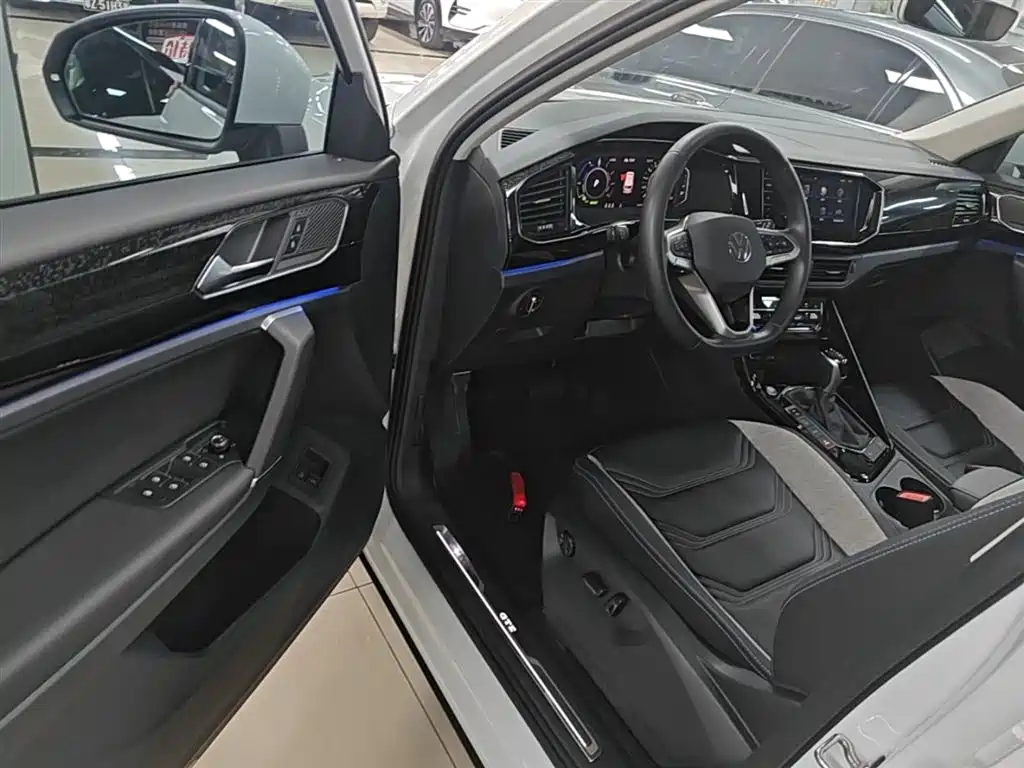 Volkswagen Tayron GTE Plug-in Hybrid 2022 1.4T Luxury фото 16