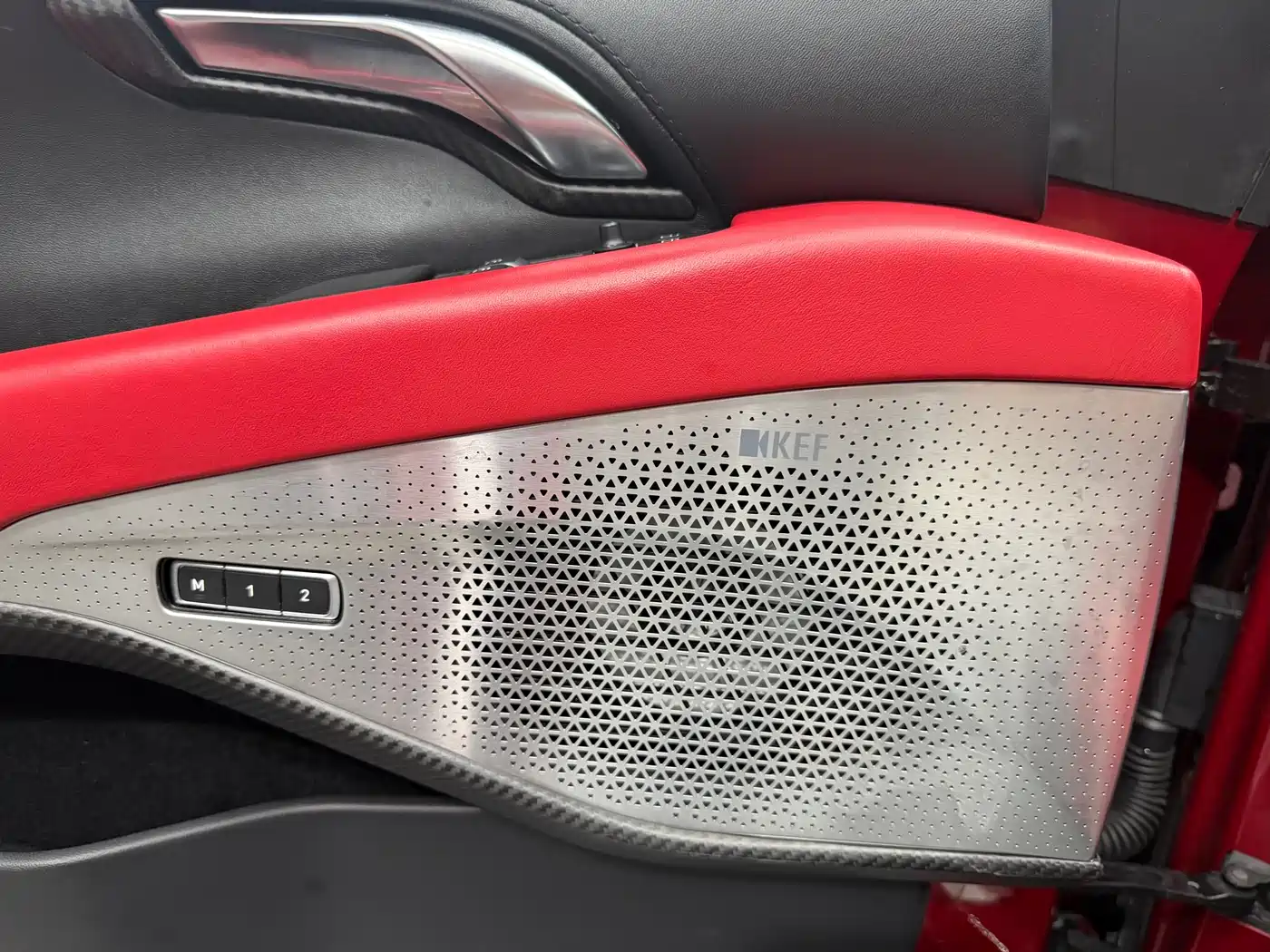 Lotus Cars EMIRA 2021 2.0T DCT First Edition фото 5