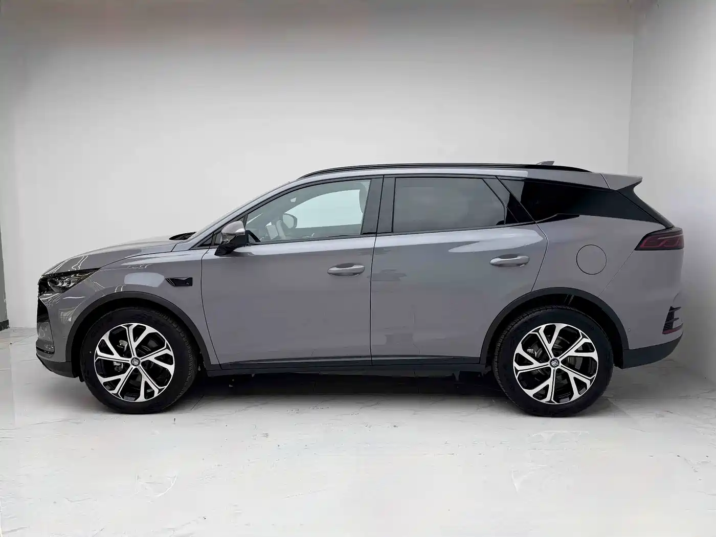 BYD Tang New Energy 2025 2025 Smart Driving Edition DM-i 115KM Premium