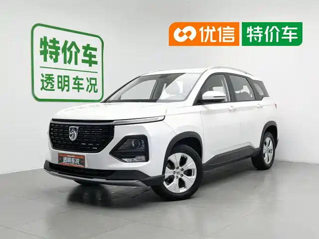 Baojun 530 2020 1.5T CVT Luxury Connect 6-seater