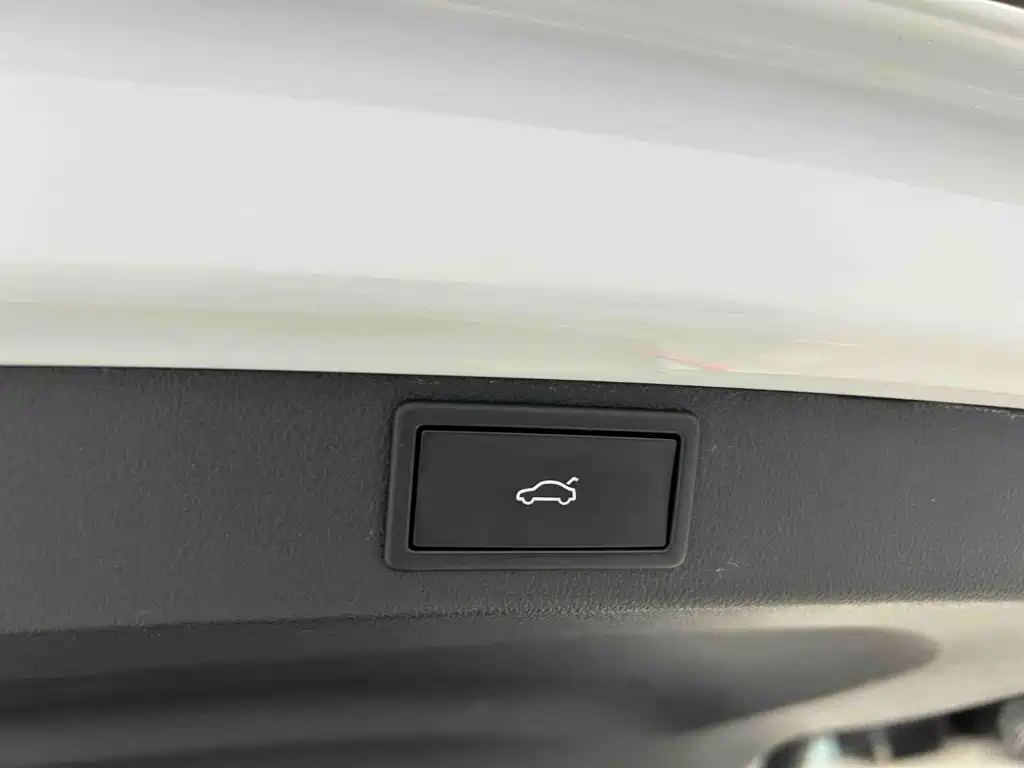 Photo 22 - Škoda Karoq
