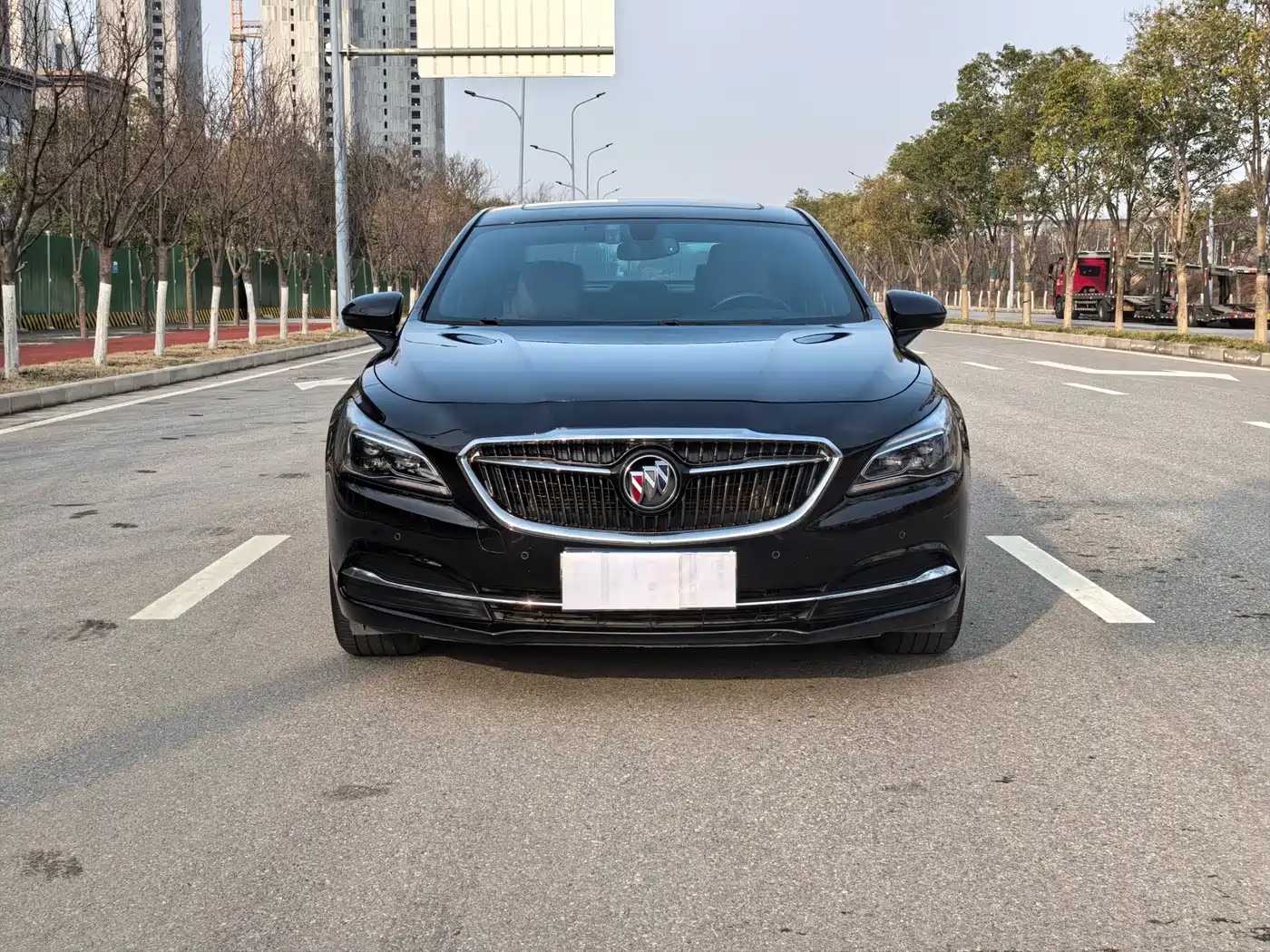 Buick LaCrosse 2019 28T Elite Edition фото 2