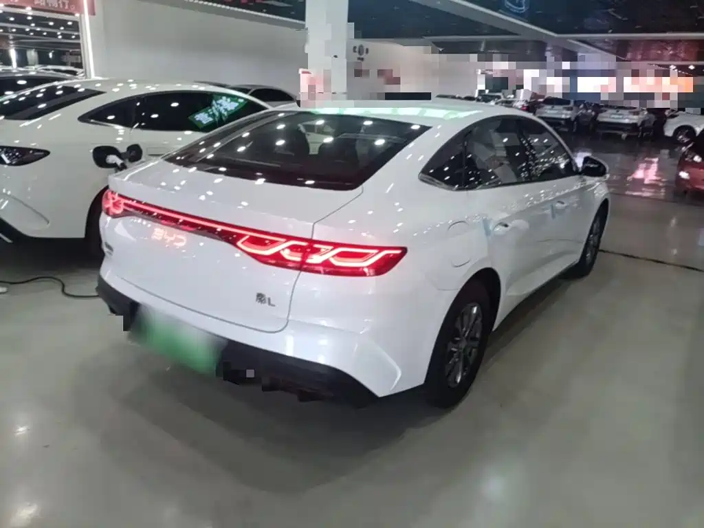 BYD Qin L 2026 2026 DM-i 128KM Progressive