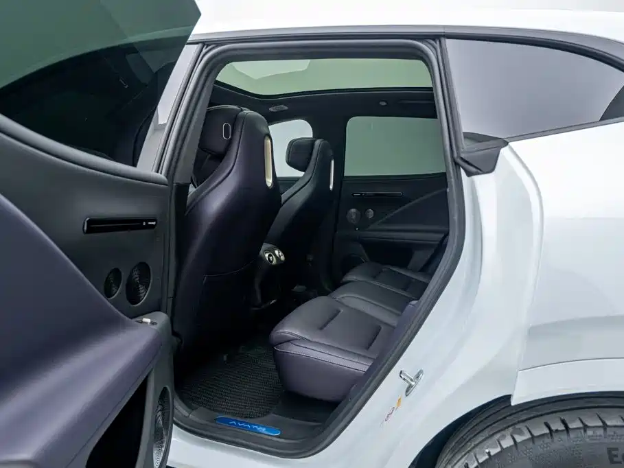 Avatr 07 2025 2024 Ultra Pure Electric AWD