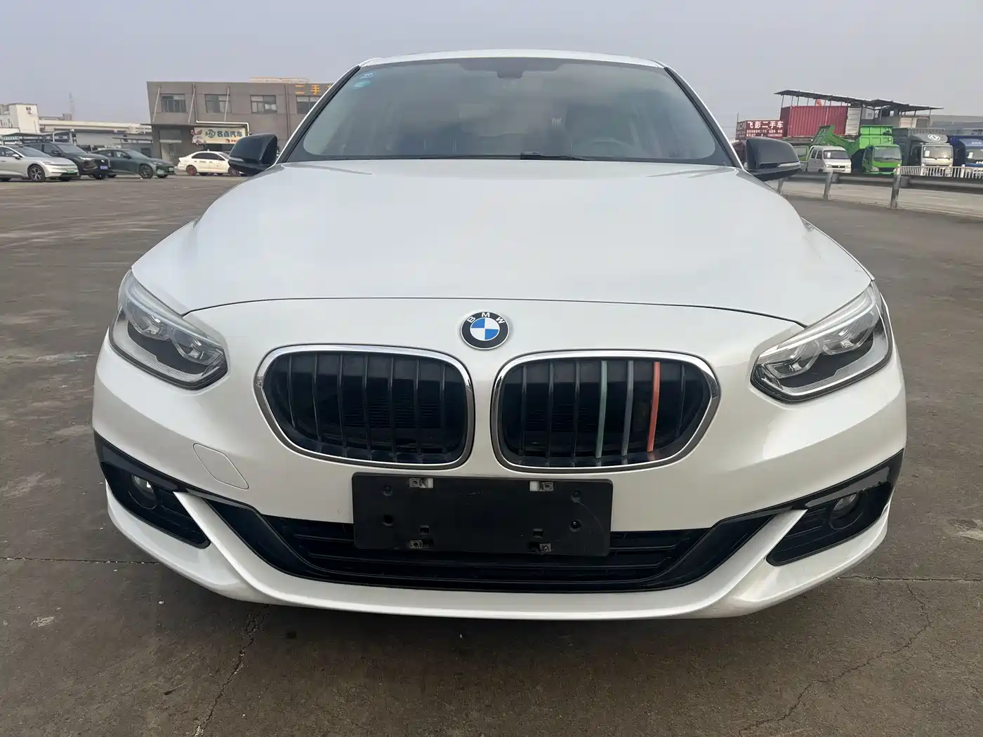 BMW 1 Series 2018 118i Sport Edition фото 19