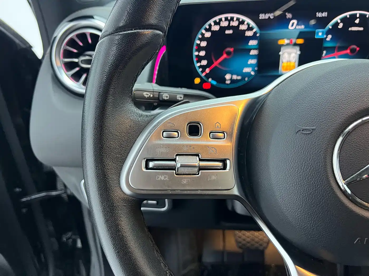 Mercedes-Benz GLB 2021 GLB 200 Dynamic фото 10