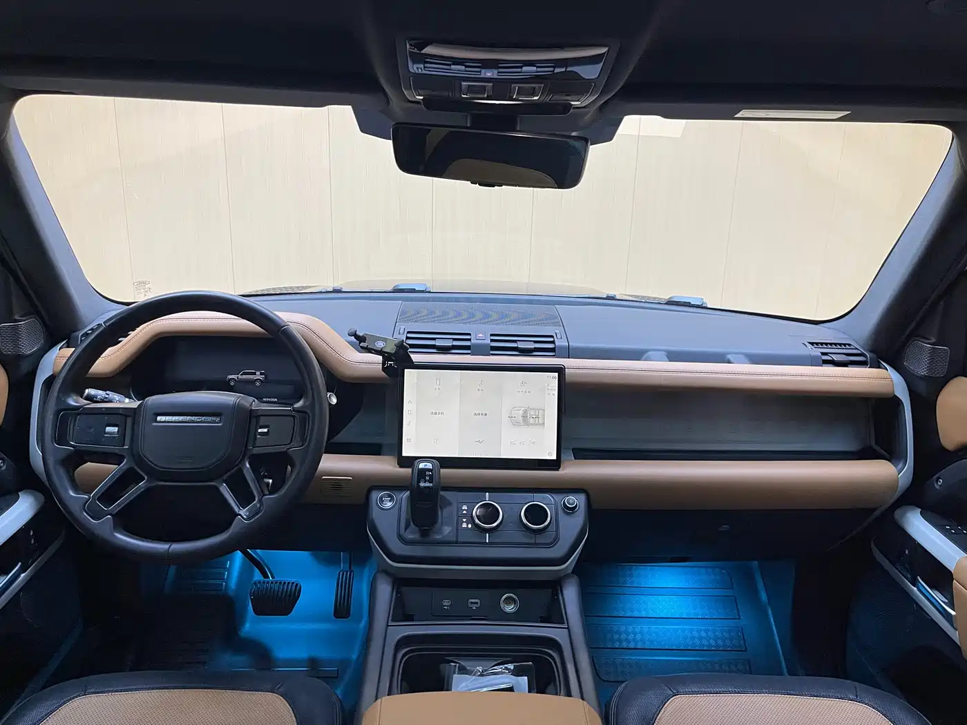 Land Rover Defender 2023 Model 110 3.0T P400 X-DYNAMIC HSE фото 5
